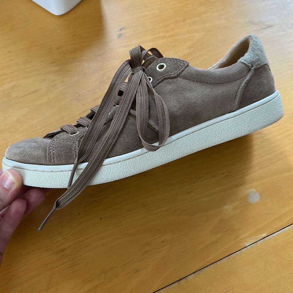 UGG Milo Suede Leather Low Top Sneaker - Picture 8 of 9
